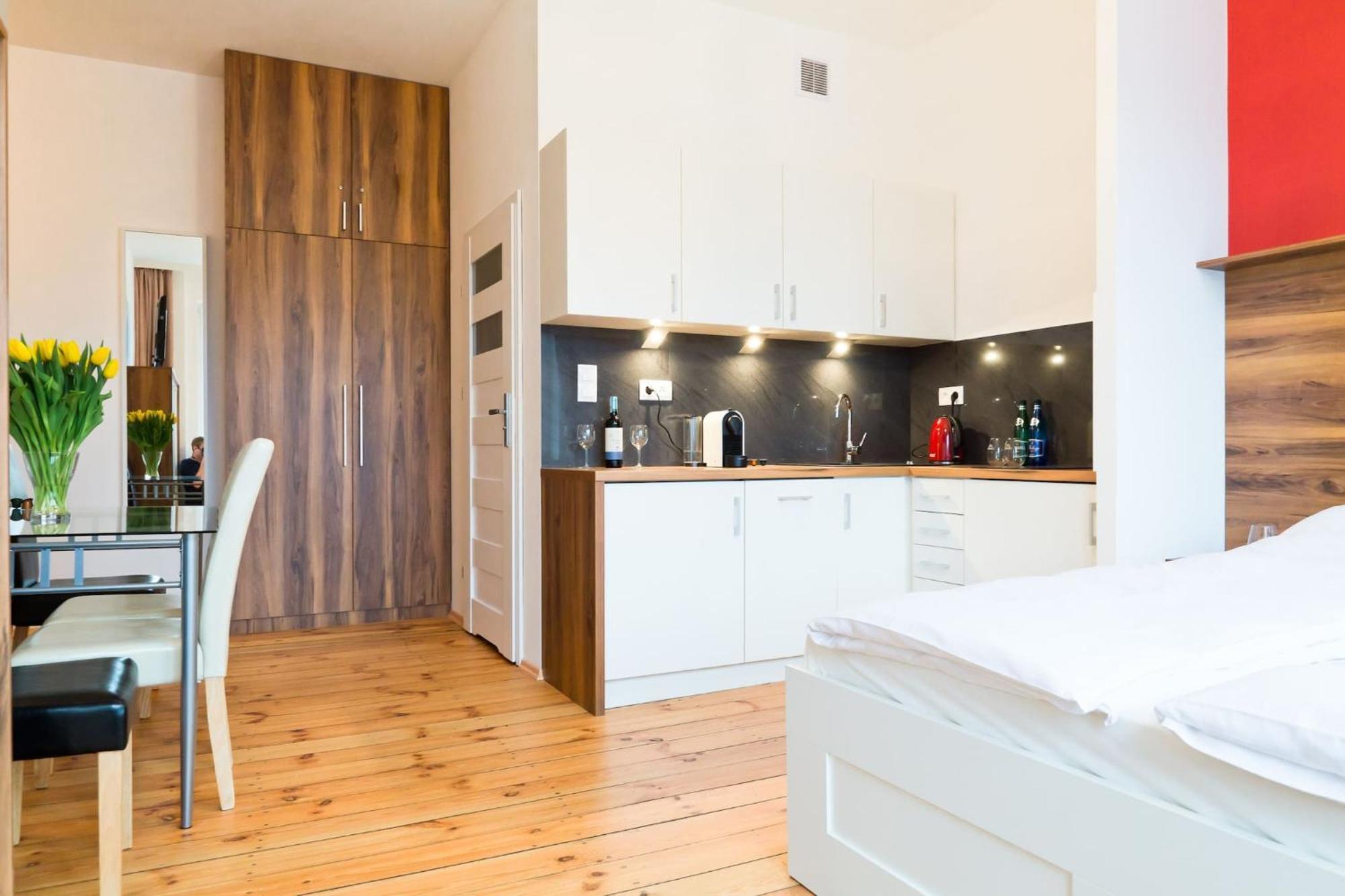 Smolna Apartments By Your Freedom วอร์ซอ ภายนอก รูปภาพ