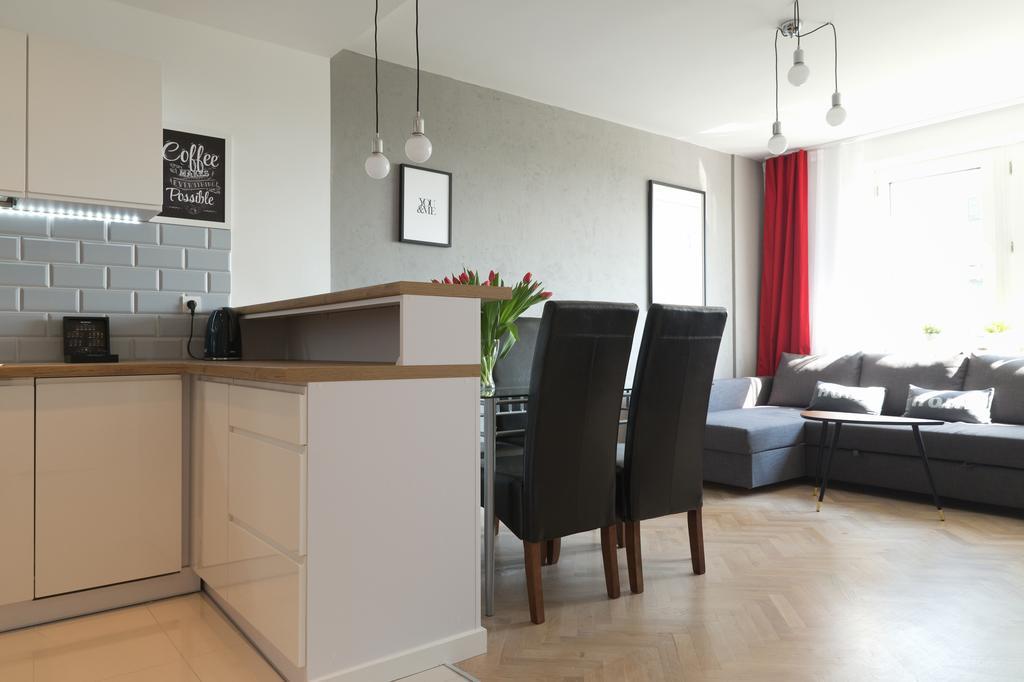 Smolna Apartments By Your Freedom วอร์ซอ ภายนอก รูปภาพ