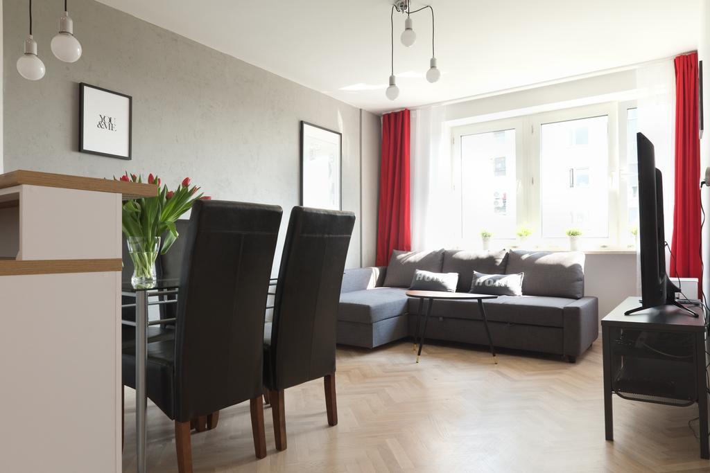 Smolna Apartments By Your Freedom วอร์ซอ ภายนอก รูปภาพ