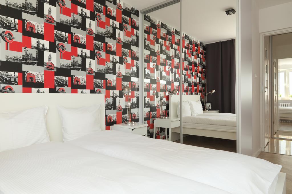 Smolna Apartments By Your Freedom วอร์ซอ ภายนอก รูปภาพ